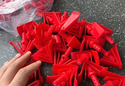 Tắc Kê Đất BMT – Giải Pháp Cố Định Cây Trồng & Hệ Thống Tưới Hiệu Quả